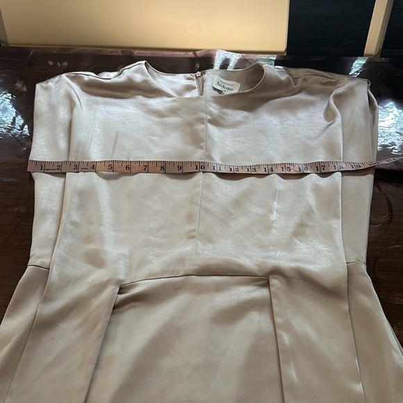 Bohme SatinElegant Cream Midi Dress - Picture 6 of 9